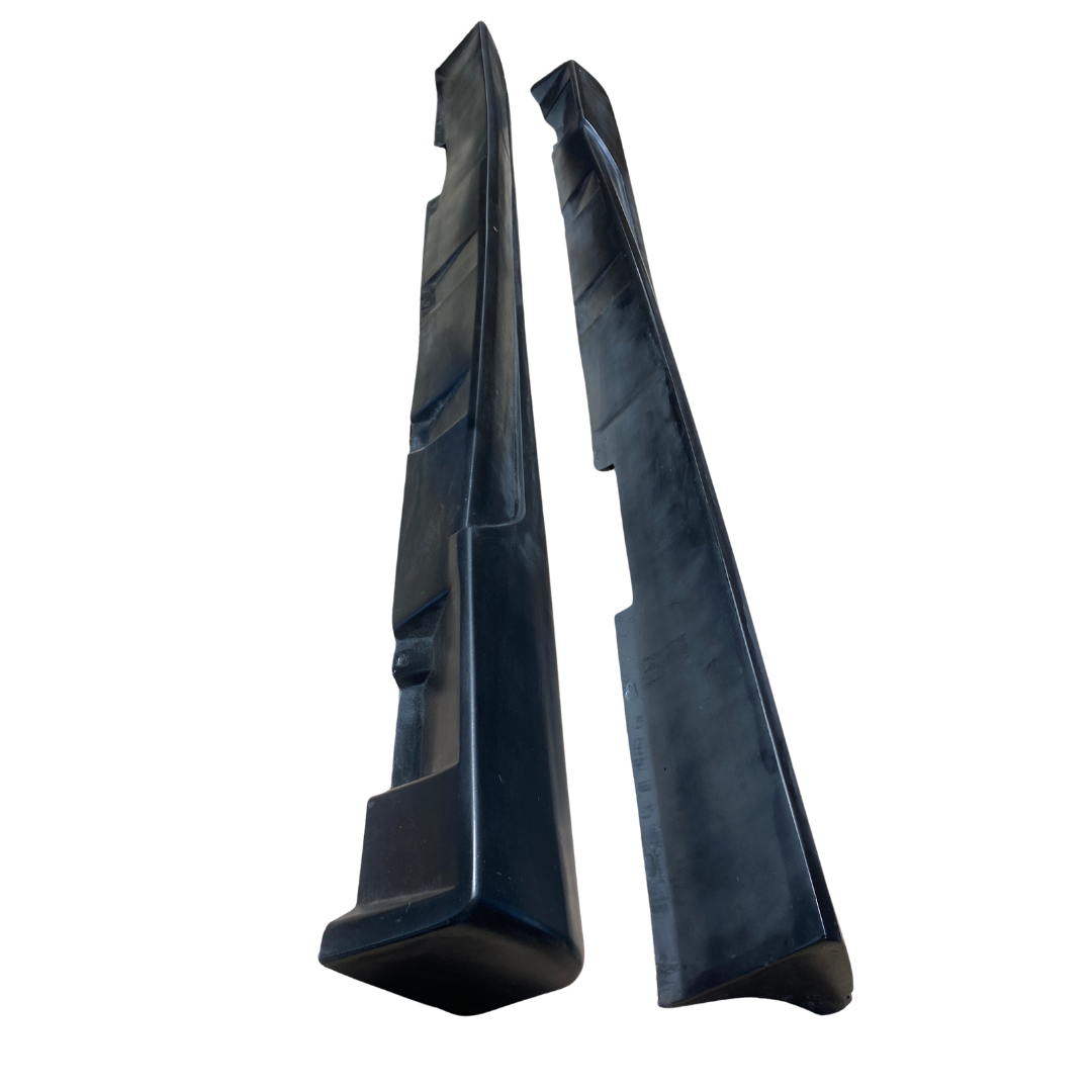 VX Sedan Side Skirts, R8 Style