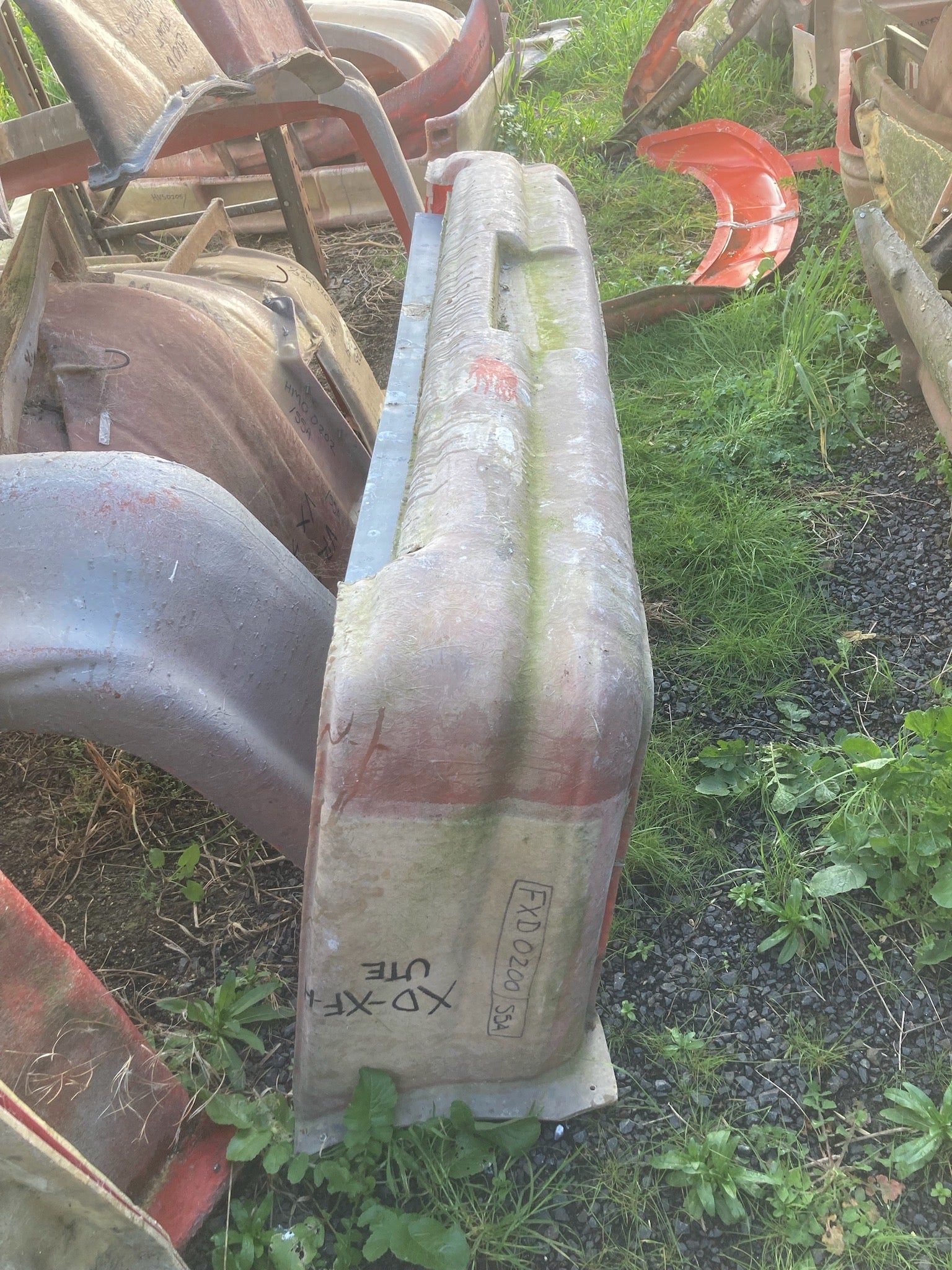 XD - XF Ute Rear Bar