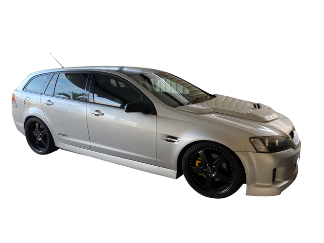 VE Walkinshaw Bonnet Scoop - suit VE Holden ONLY Omega SV6 SS HSV