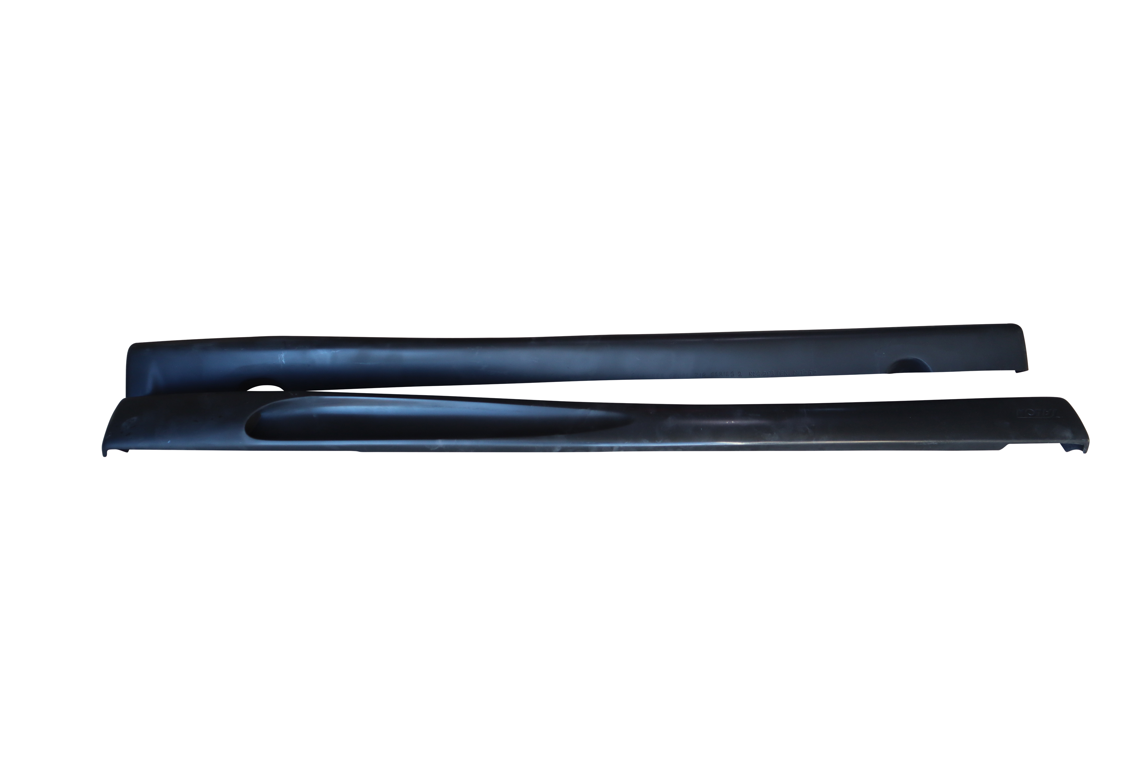 Mirage CE Z1R Side Skirts (8/1998 - 9/2003)