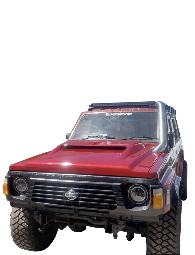 GQ Patrol Bonnet with 79 style scoop – The Fibreglass Factory