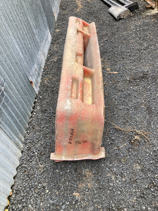 R31 Front Bar suits Skyline