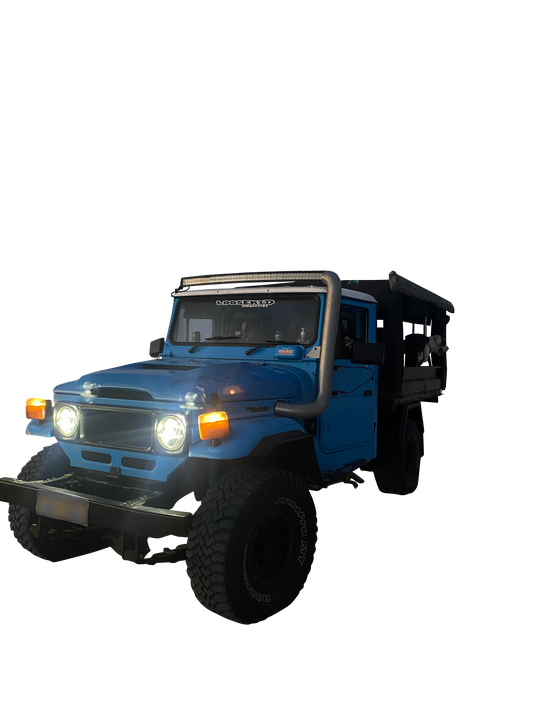FJ40 FJ45 FJ47 HJ45 HJ47 BJ40 BJ42 Bonnet with 79 Style Scoop
