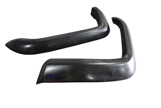 79 Series Front Flares suit the V8