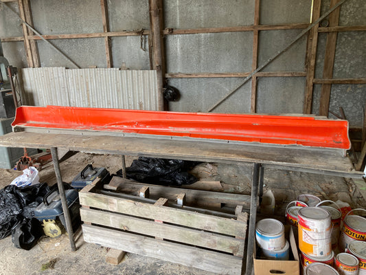 VT Wagon Clubsport Style Side Skirt