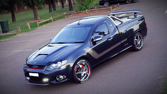 BA BF Bulge with Front Air Slit - Hump Boss Bonnet Scoop XR8 XR6