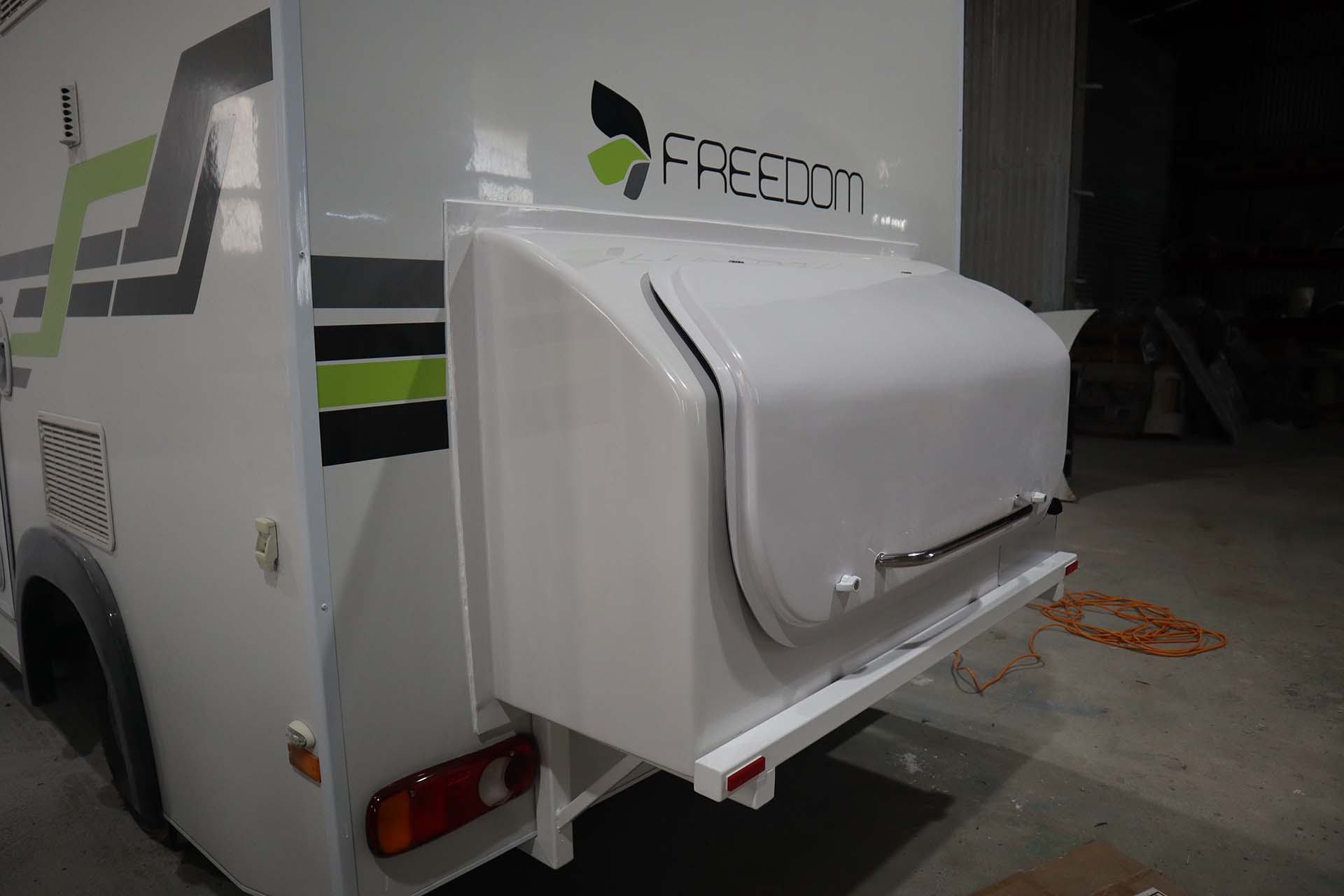Caravan Carry Pod - Medium Storage Box